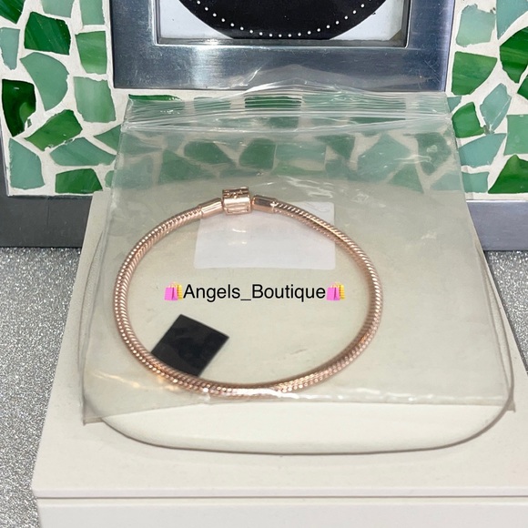 New Pandora Rose Moments Barrel Clasp Snake Chain Bracelet - Picture 6 of 8